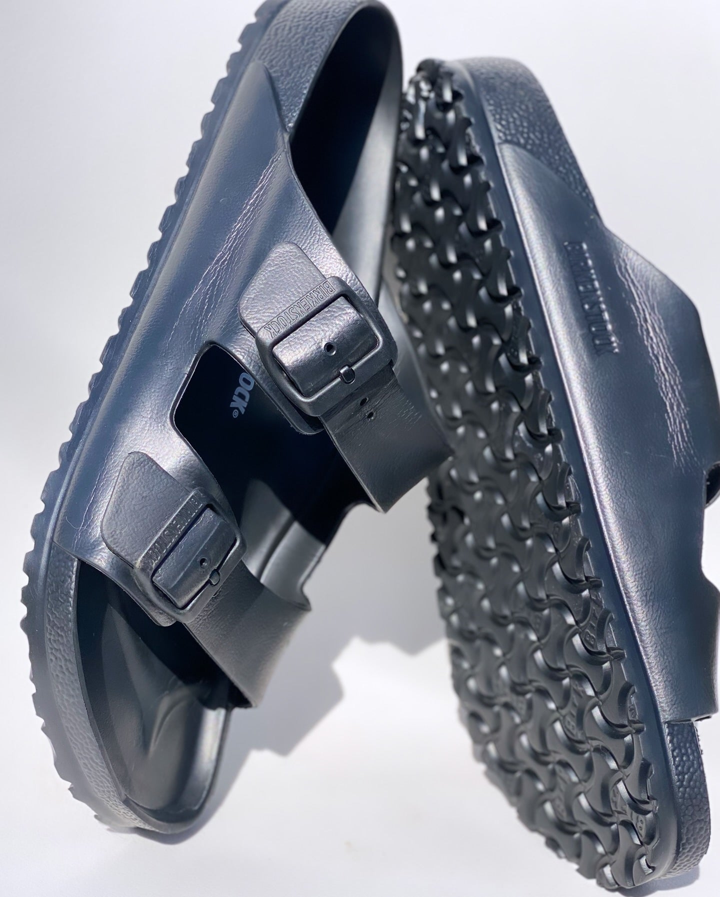 Sandal Brooko 1