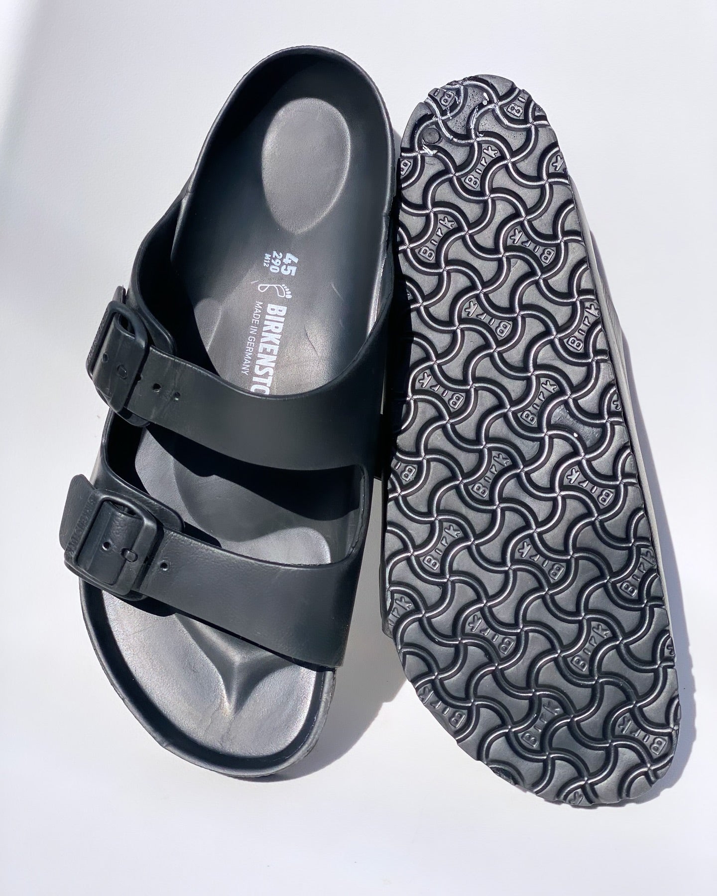 Sandal Brooko 1