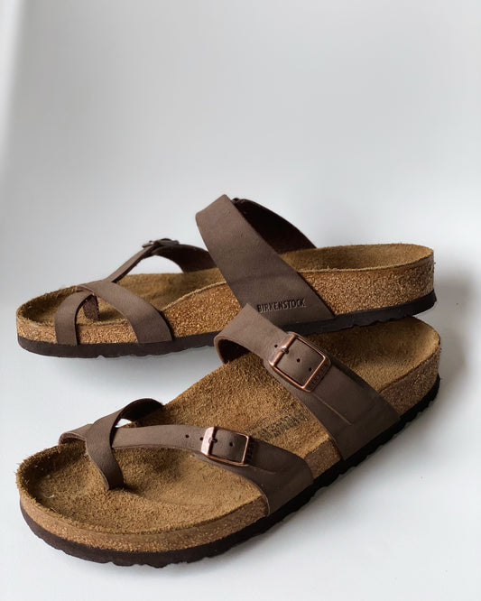 Sandal Brooko 9